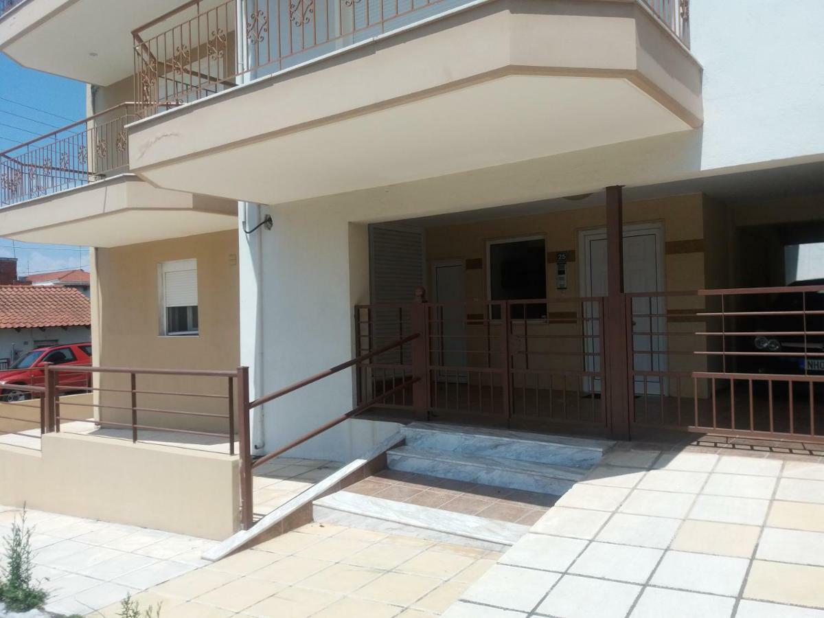 Jordan'S 2Nd Appartment At Nea Michaniona Exterior photo